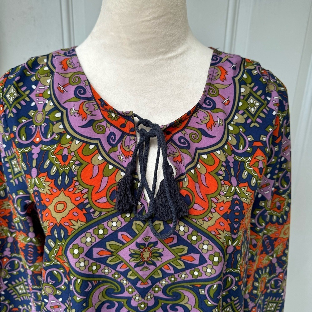 NLW. Multicolored Boho Tunic. Long Ruched Sleeves. Size Small. Tassel.
